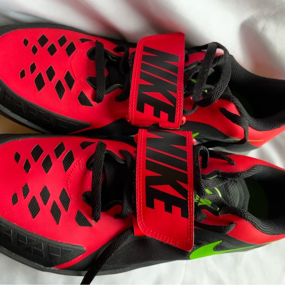 Nike Zoom Sneakers